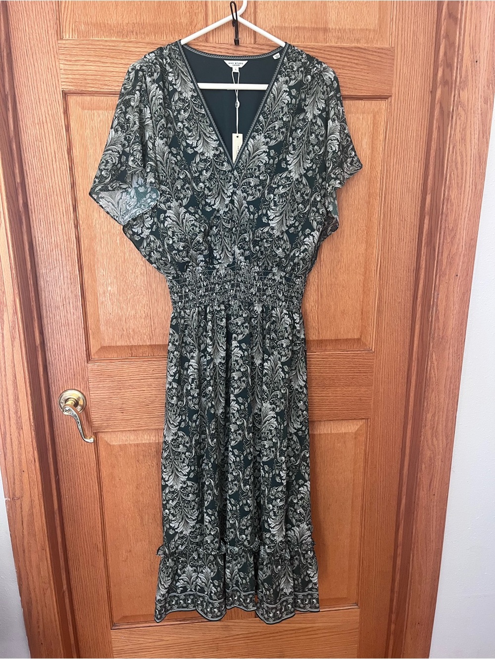 Max Studio green floral V neck Damask Maxi dress